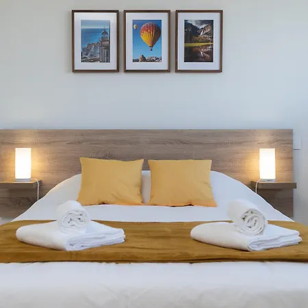 Apartoyou - Estudio Del Sol Apartment *